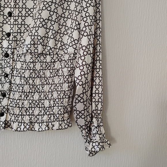 Piano Long Sleeve Blank and White Blouse Size L - Picture 4 of 9